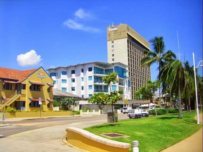 Aquarius On The Beach Townsville Exterior foto