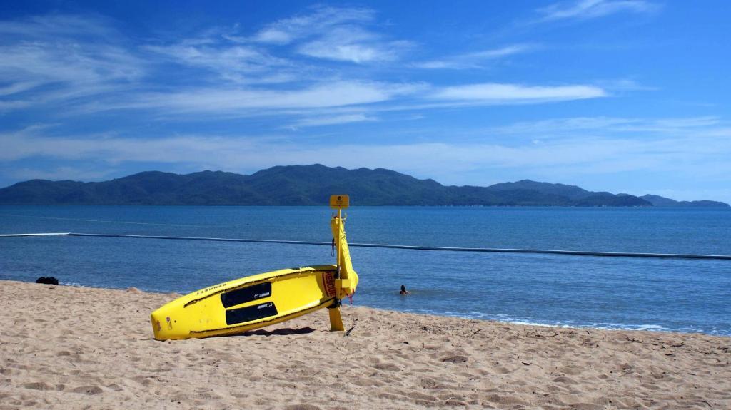 Aquarius On The Beach Townsville Exterior foto