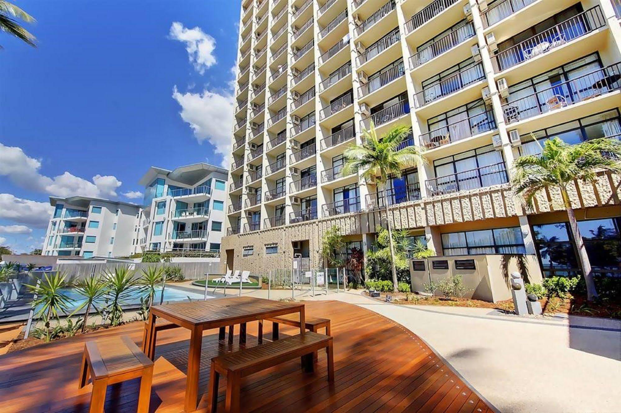 Aquarius On The Beach Townsville Exterior foto